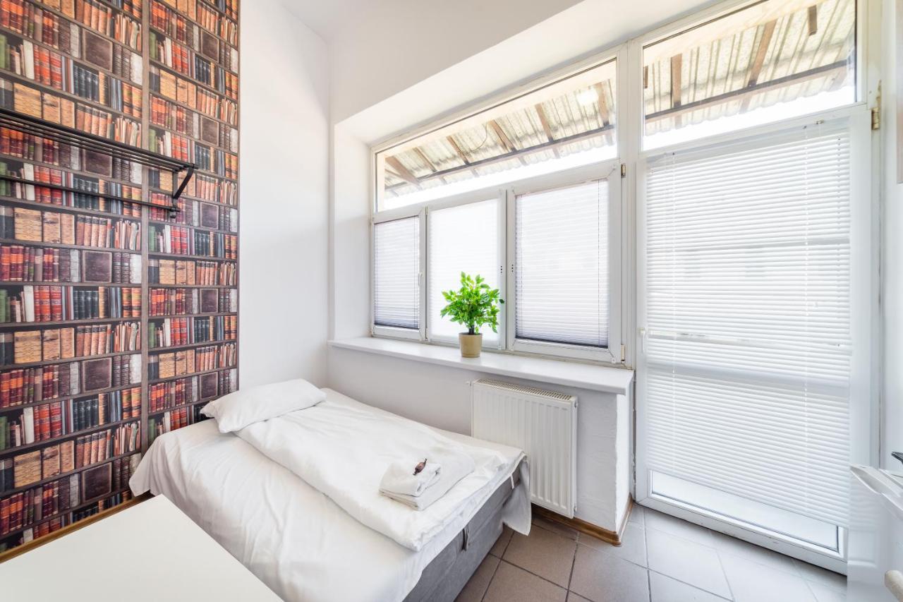Jm Rooms Lubicz II Krakow Ngoại thất bức ảnh