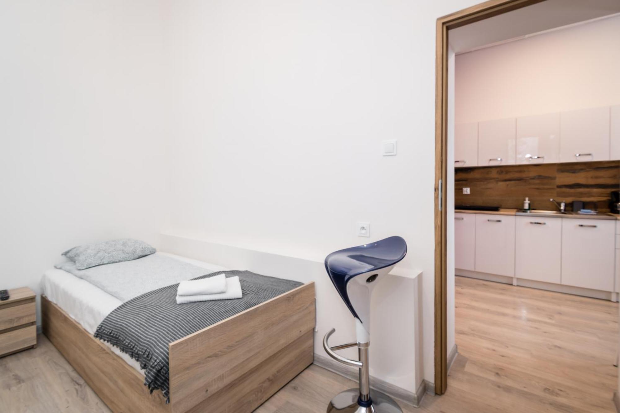 Jm Rooms Lubicz II Krakow Ngoại thất bức ảnh