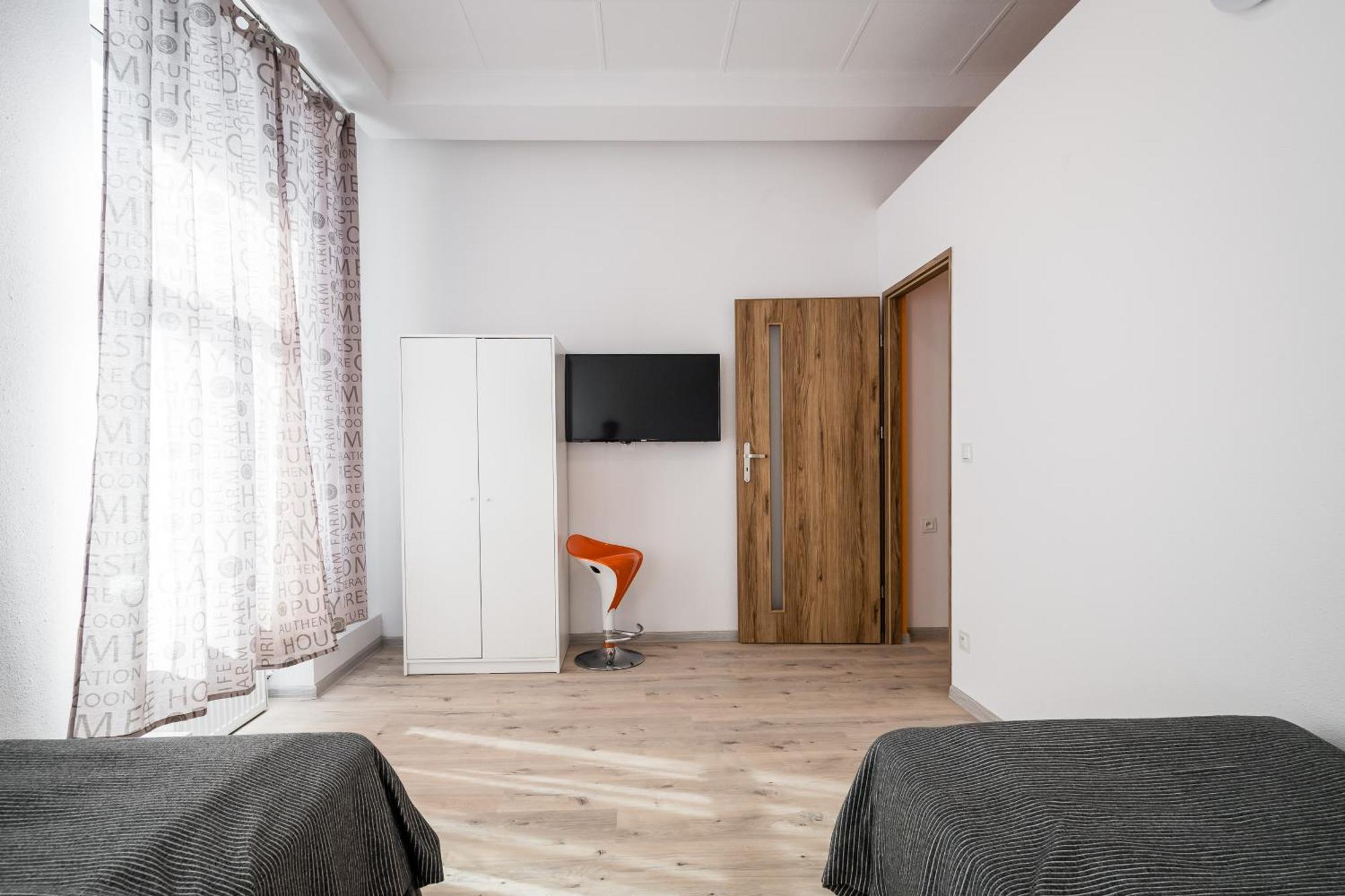 Jm Rooms Lubicz II Krakow Ngoại thất bức ảnh